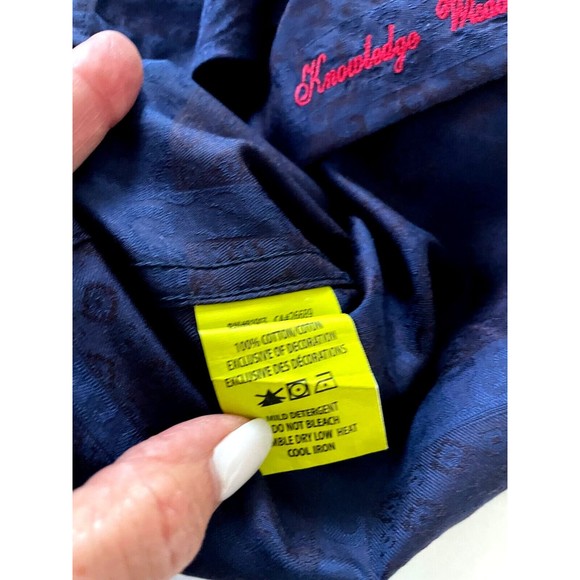 ROBERT GRAHAM Long Sleeve Shirt Dark Blue Paisley Button Front Flip Cuffs Sz M - Picture 4 of 8